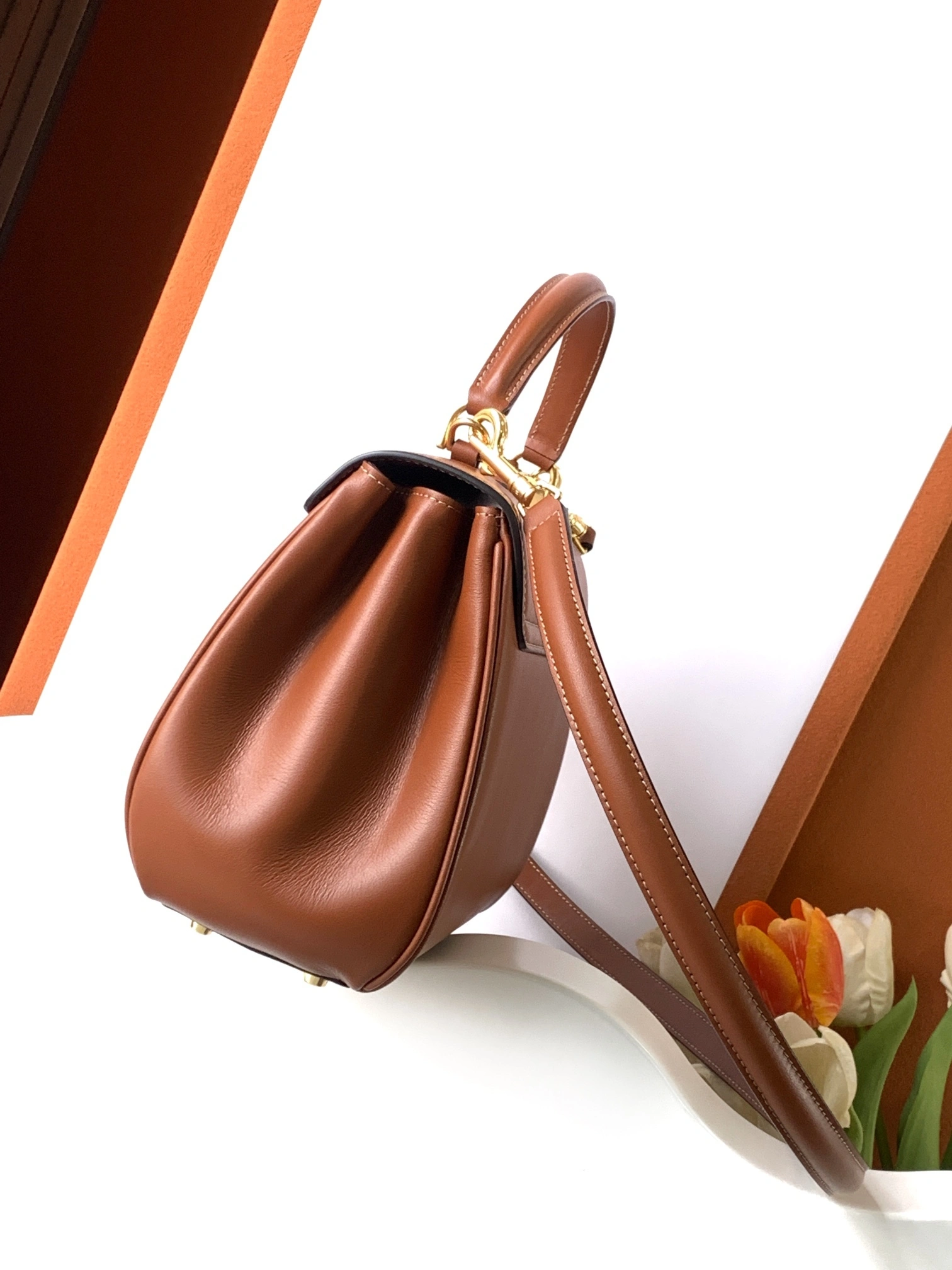 MOMO-- 358i95 188003BF9.03TN high quality version cowhide item:D-B184I2114